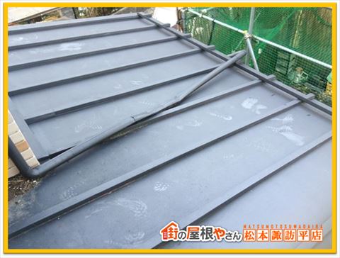 岡谷市屋根現調　旧塗膜